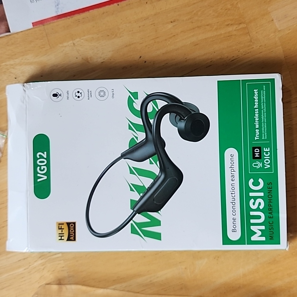 Bluetooth headphones